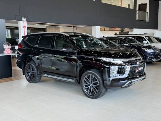 MITSUBISHI PAJERO SPORT 2.4 16V MIVEC TURBO DIESEL LEGEND AWD AUTOMÁTICO